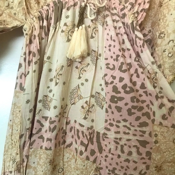 NWT Z&L Europe gold bead-trimmed neckline butterfly sleeves Dancing Queen DressM - Picture 4 of 13